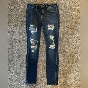 Hollister Size 1 Mid Rise Jeans